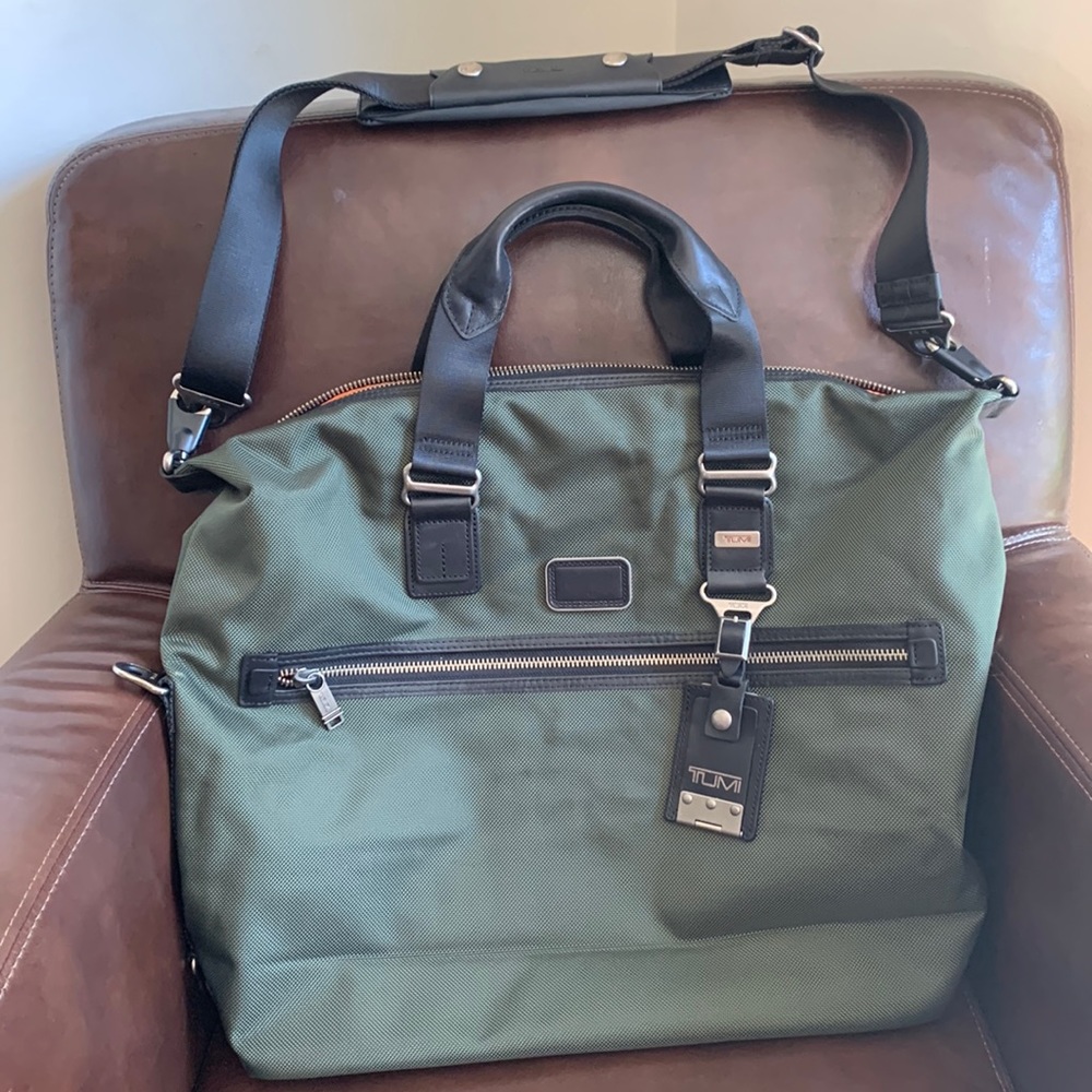 TUMI shoulder bag (office/travel)